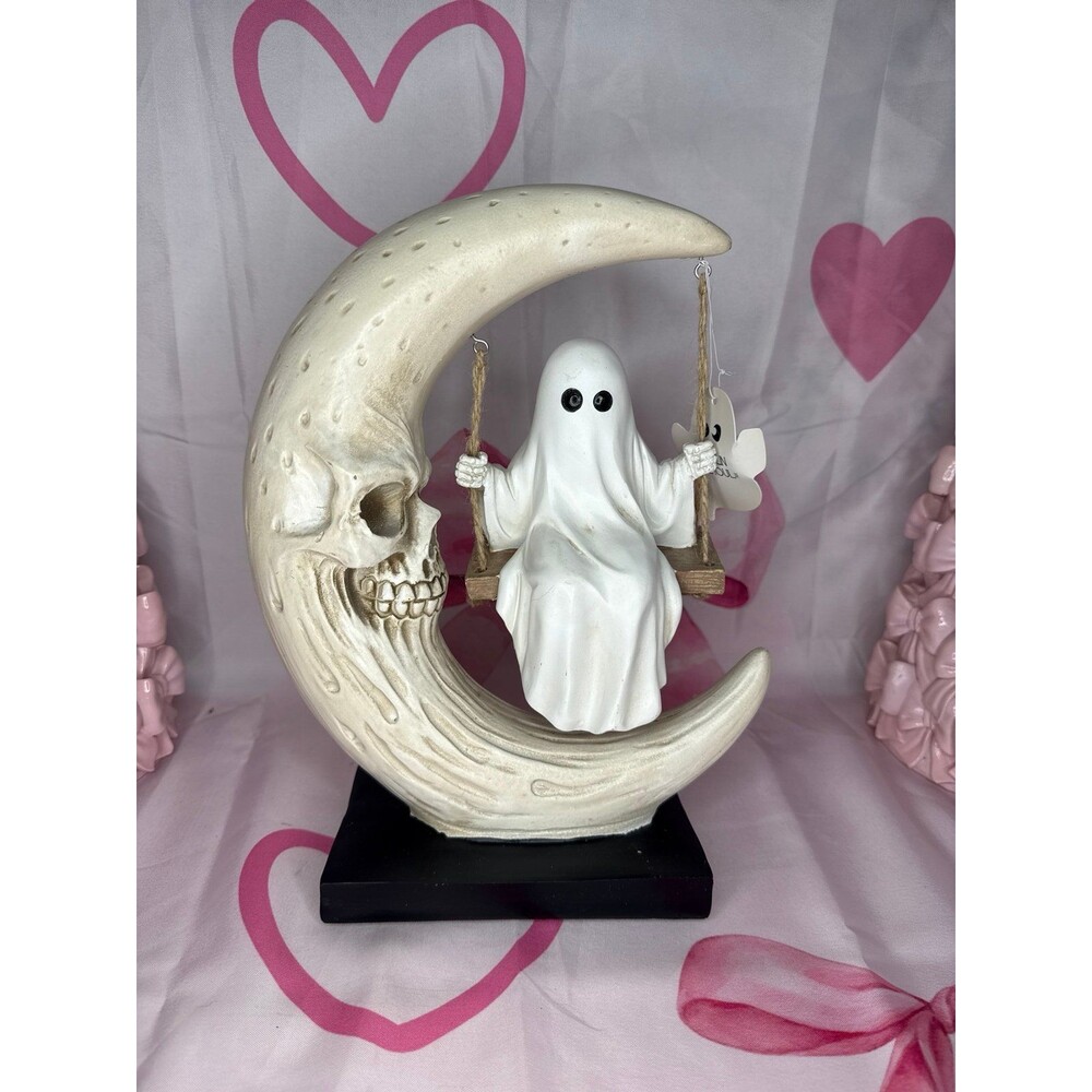 Goblin & Ghoul Ghost Swing on Crescent Moon